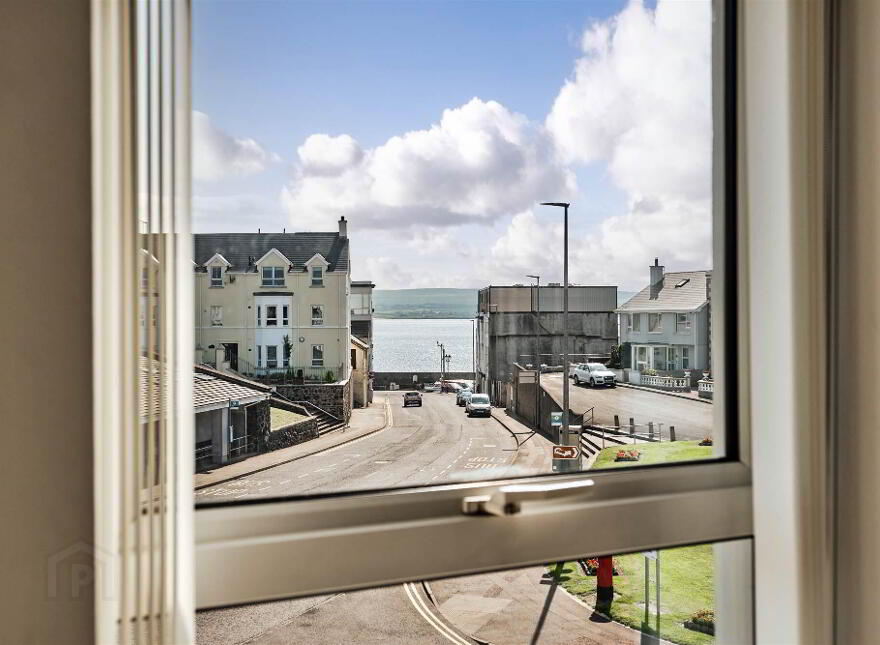 32 Atlantic Circle, Portstewart, BT55 7BD