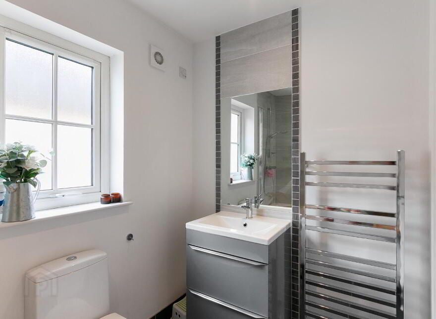 6 Foxton Crescent, Newtownabbey, BT36 5QF
