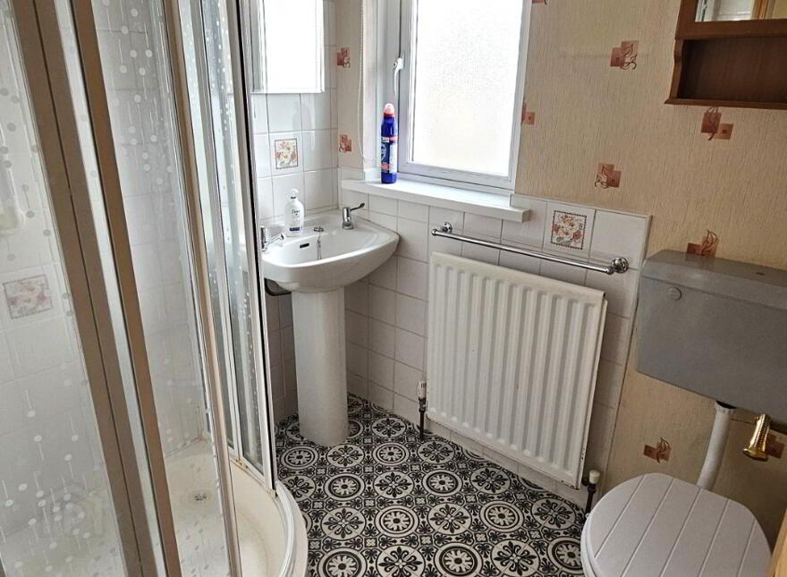 36 Whinsmoor Park, Broughshane, BT42 4JG