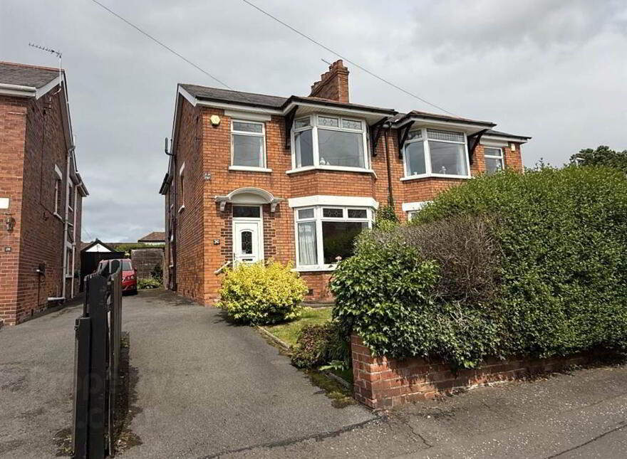 30 Marina Park, Castlereagh, Belfast, BT5 6BA photo