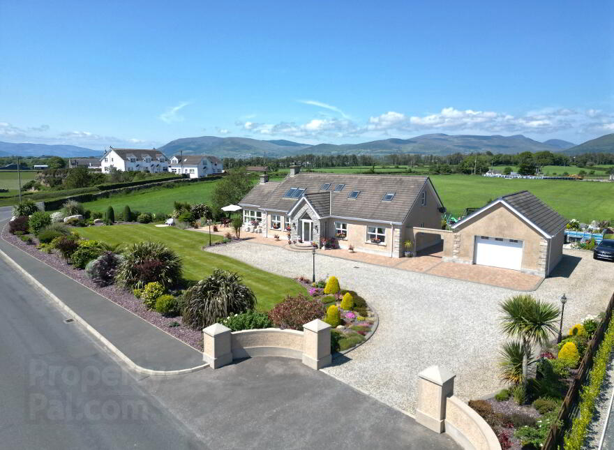 3 Lower Lurganconary Road, Kilkeel, BT34 4ZT photo