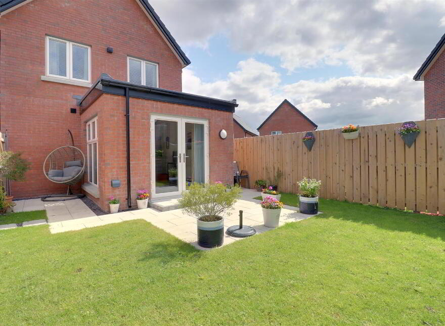 2 Oak Meadow Green, Beverley Garden Village, Newtownards, BT23 7JH
