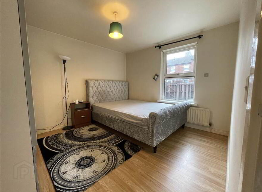 1 Vulcan Gardens, Belfast, BT5 4TU