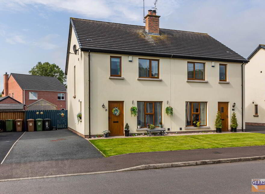 13 Nicholson Green, Donaghcloney, Craigavon, BT66 7UY photo