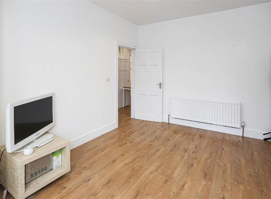 9 Haddington Gardens, Belfast, BT6 0AN