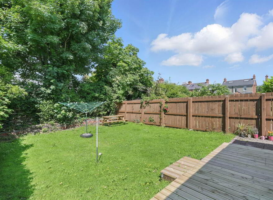 9 Haddington Gardens, Belfast, BT6 0AN