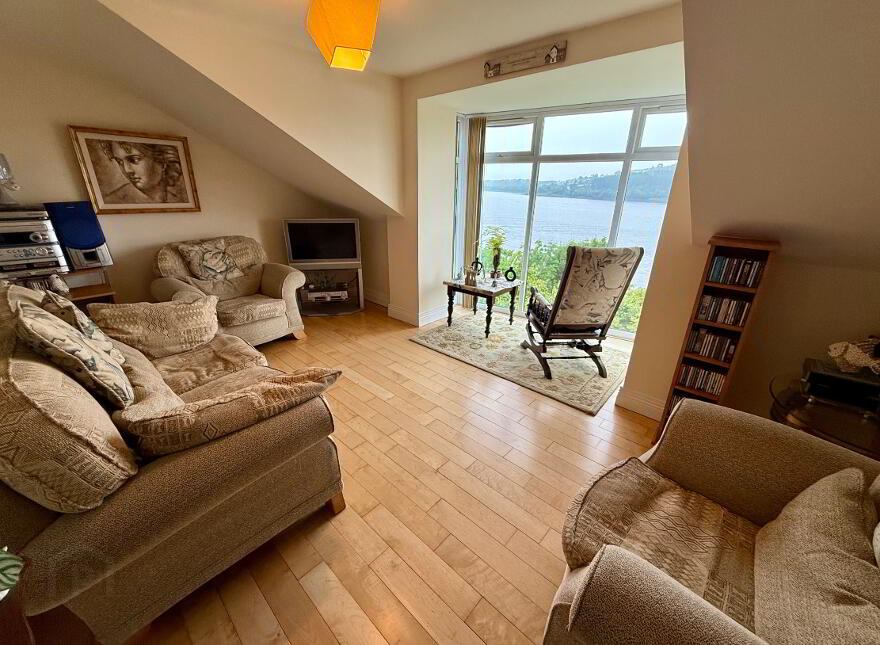 8 Dunhugh Manor, Victoria Road, L’derry, BT47 2TG