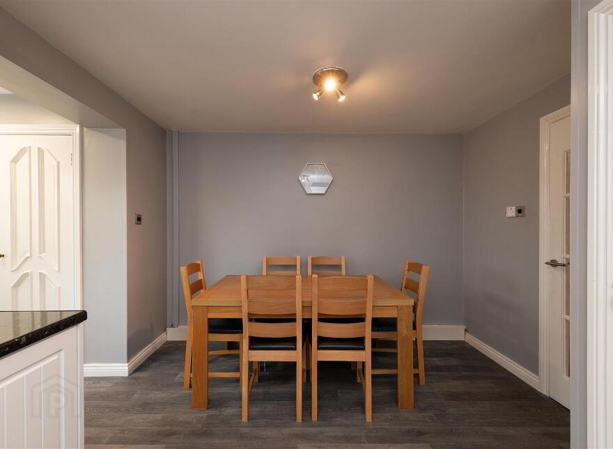 11 William Street, Crossgar, BT30 9EF