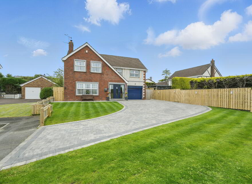 14 Red Fort Park, Carrickfergus, BT38 9EW photo