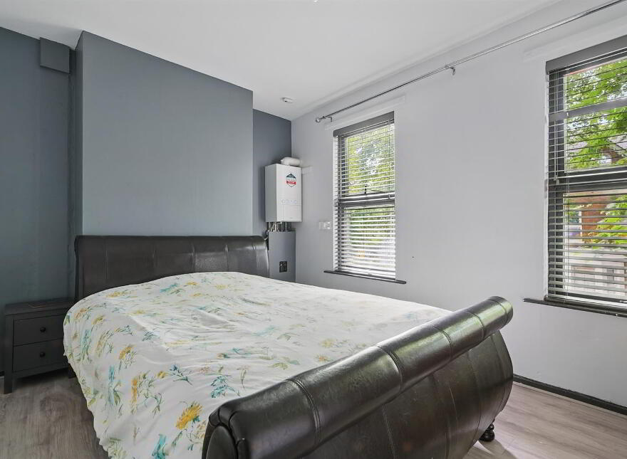 18 Collingwood Avenue, Belfast, BT7 1QT