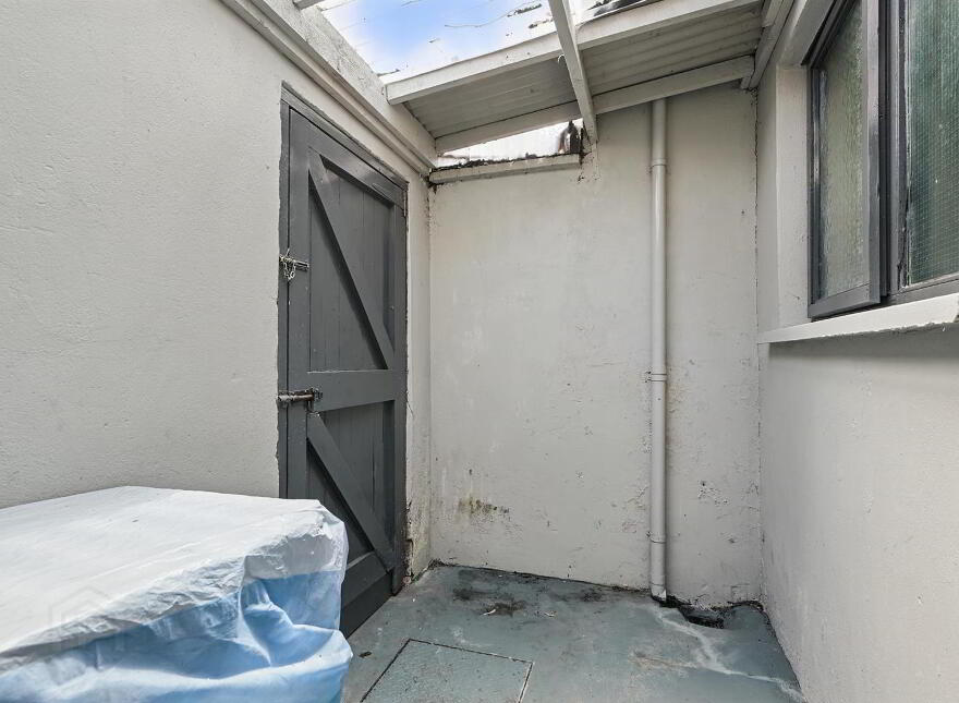 18 Collingwood Avenue, Belfast, BT7 1QT