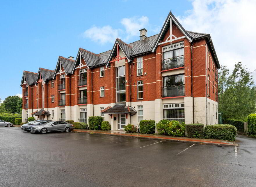 Flat 6 The Parks, 3 Belfast Road, Holywood, BT18 9EH photo