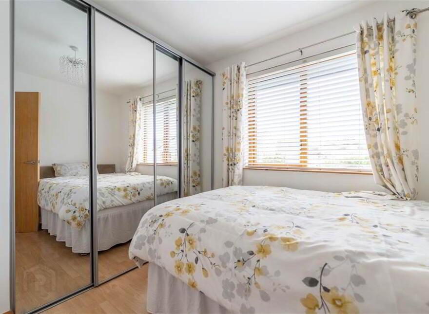 6 Cove Hollow, Groomsport, BT19 6HT