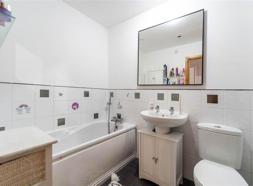 6 Cove Hollow, Groomsport, BT19 6HT