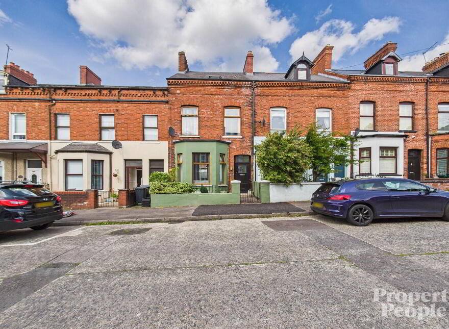 28 Ponsonby Avenue, Belfast, BT15 2LS photo