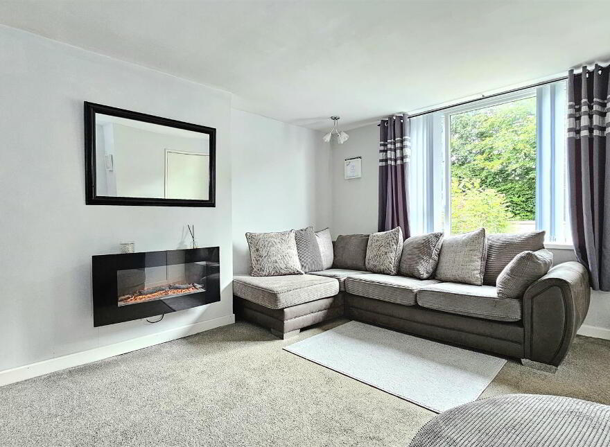26 Whinfield Walk, Carrickfergus, BT38 8HL