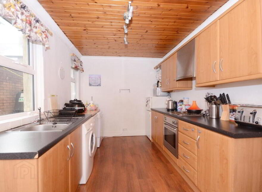 41 Ravenhill Avenue, Belfast, BT6 8LD