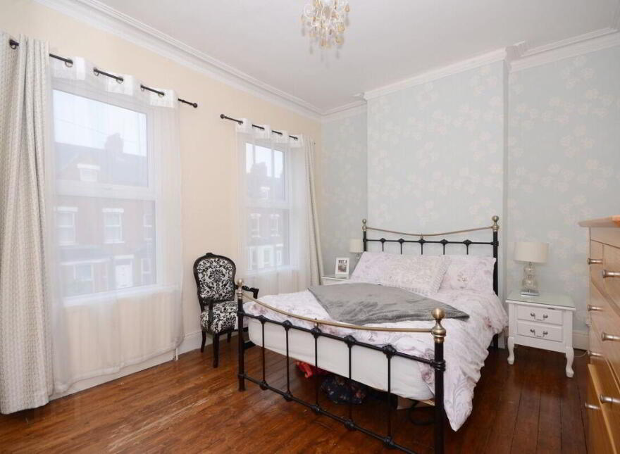 41 Ravenhill Avenue, Belfast, BT6 8LD