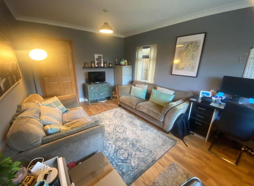 30a Waterloo Gardens, Antrim Road, Belfast, BT15 4EY