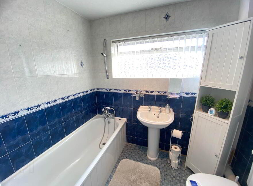 30a Waterloo Gardens, Antrim Road, Belfast, BT15 4EY