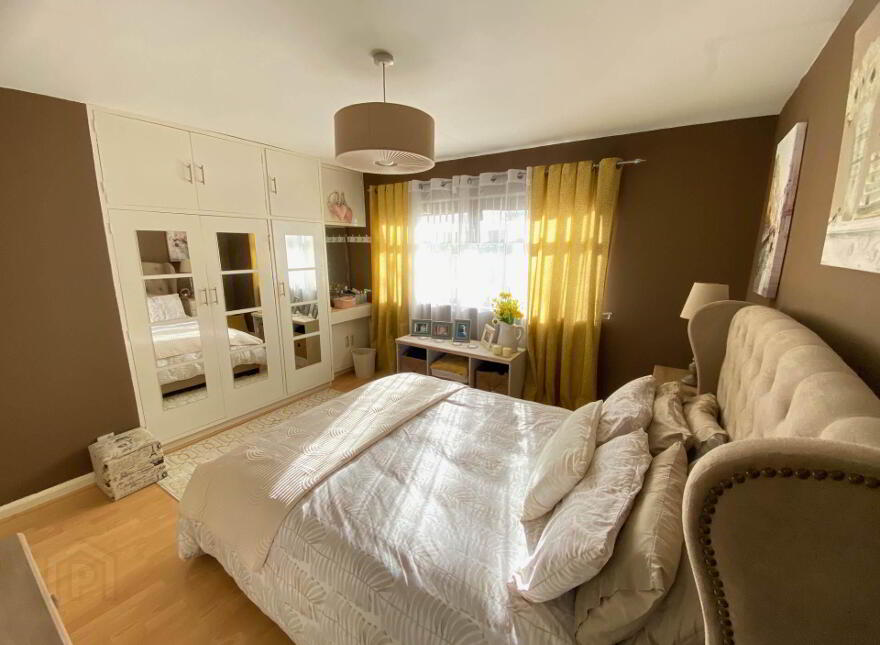 30a Waterloo Gardens, Antrim Road, Belfast, BT15 4EY