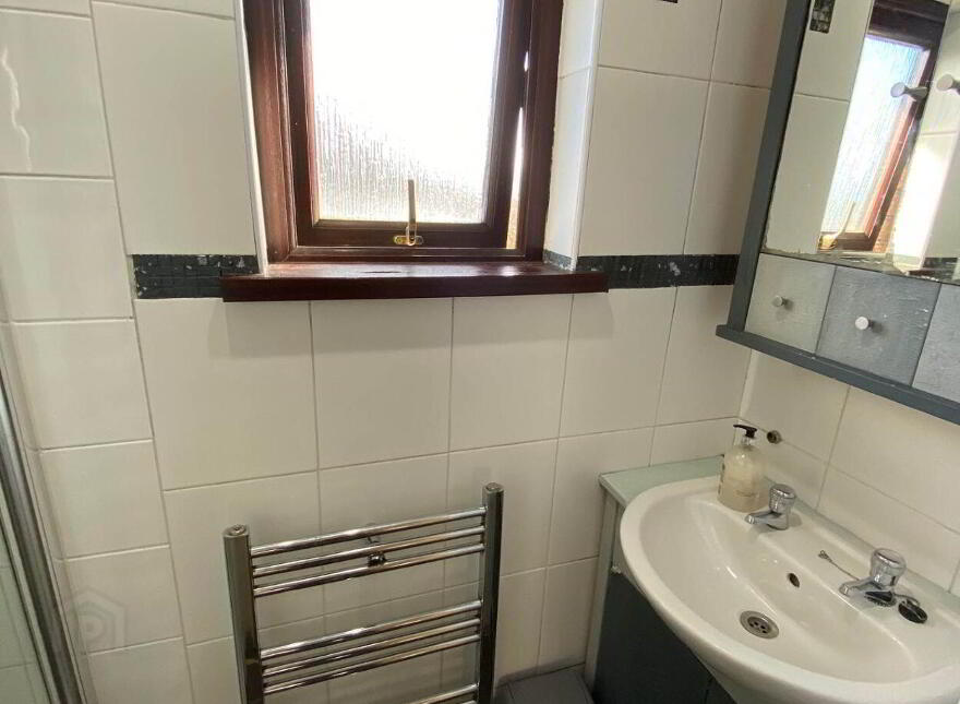 30a Waterloo Gardens, Antrim Road, Belfast, BT15 4EY