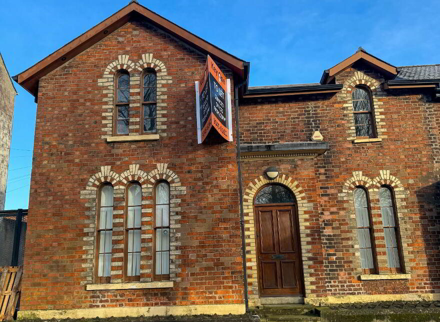35 Woodvale Road, Belfast, BT13 3BN photo