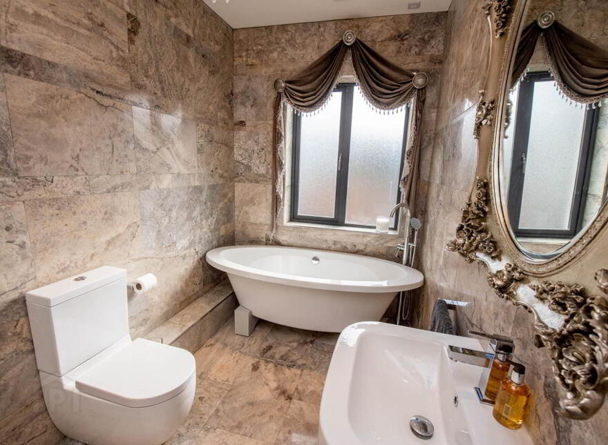 20a Piney Hills, Belfast, BT9 5NR