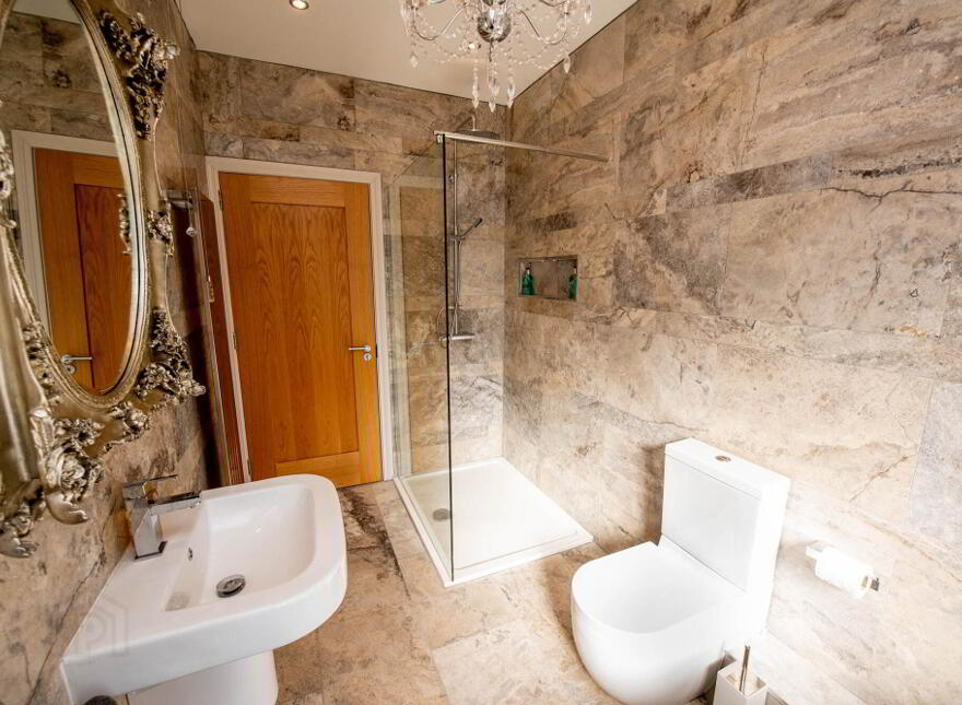 20a Piney Hills, Belfast, BT9 5NR