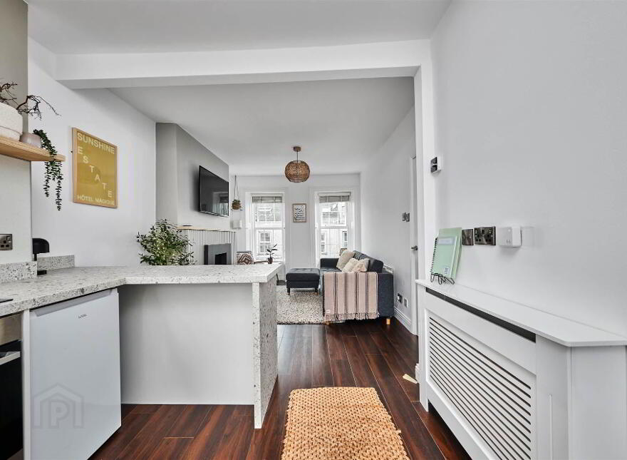 Apt 3, 64 Causeway Street, Portrush, BT56 8AD