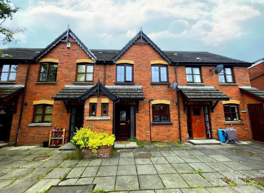 5 Downshire Mews, Holywood, BT18 9LX photo