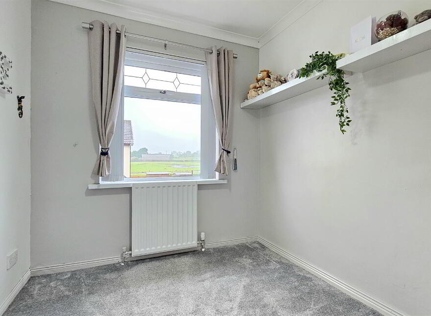 6 Bessfield Close, Carrickfergus, BT38 7BW