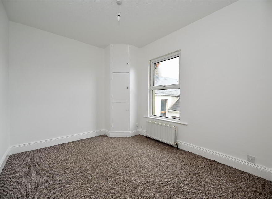 5 Orchard Place, Newtownards, BT23 7AE