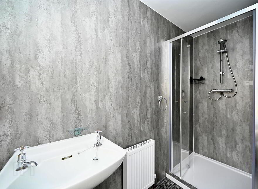 5 Orchard Place, Newtownards, BT23 7AE