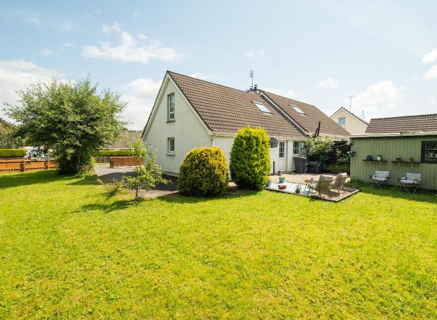 22 Moneynoe Park, Enniskillen, BT74 7ER