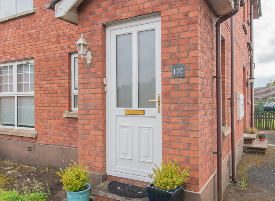 17c Parklands, Ballymena, BT43 6FD