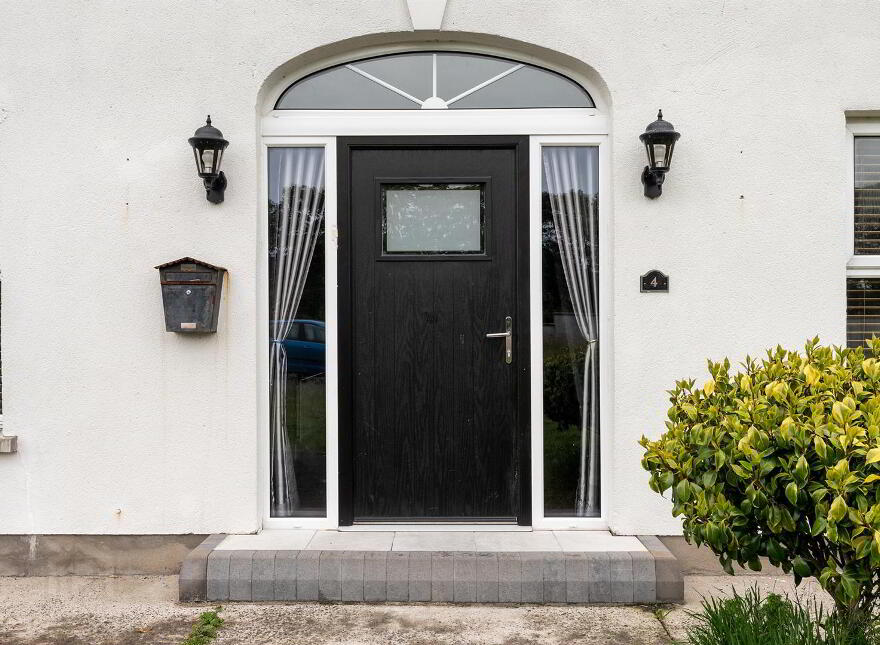 4 Castle Meadow Road, Cloughey, Newtownards, BT22 1GA