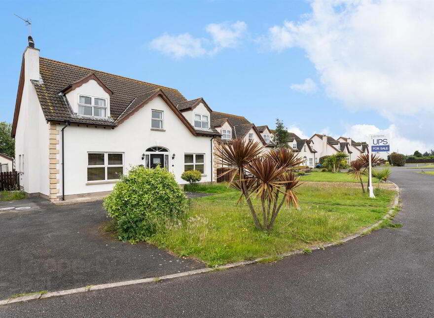 4 Castle Meadow Road, Cloughey, Newtownards, BT22 1GA photo