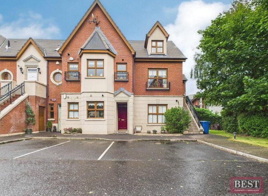 23 Cahir Linn, Rostrevor, Newry, BT34 3GP photo