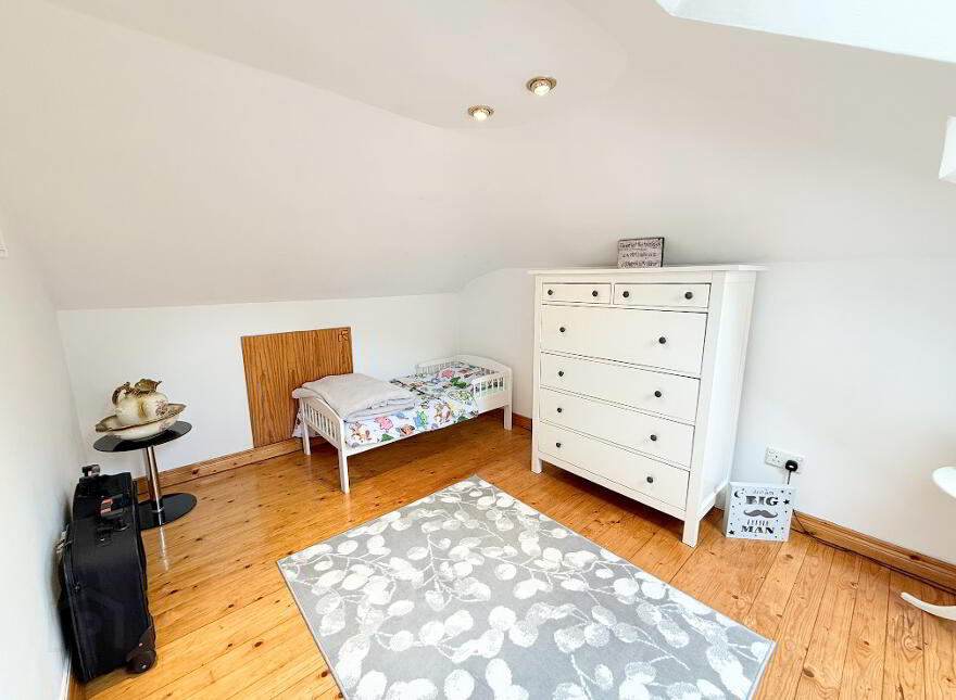 1 Old Park Court, Clones Road, Monaghan, H18DY84