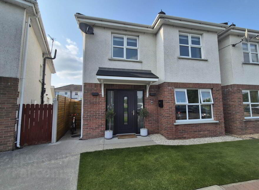 52 Tubberclaire Meadows, Old Road Athlumney, Navan, C15TW5X photo