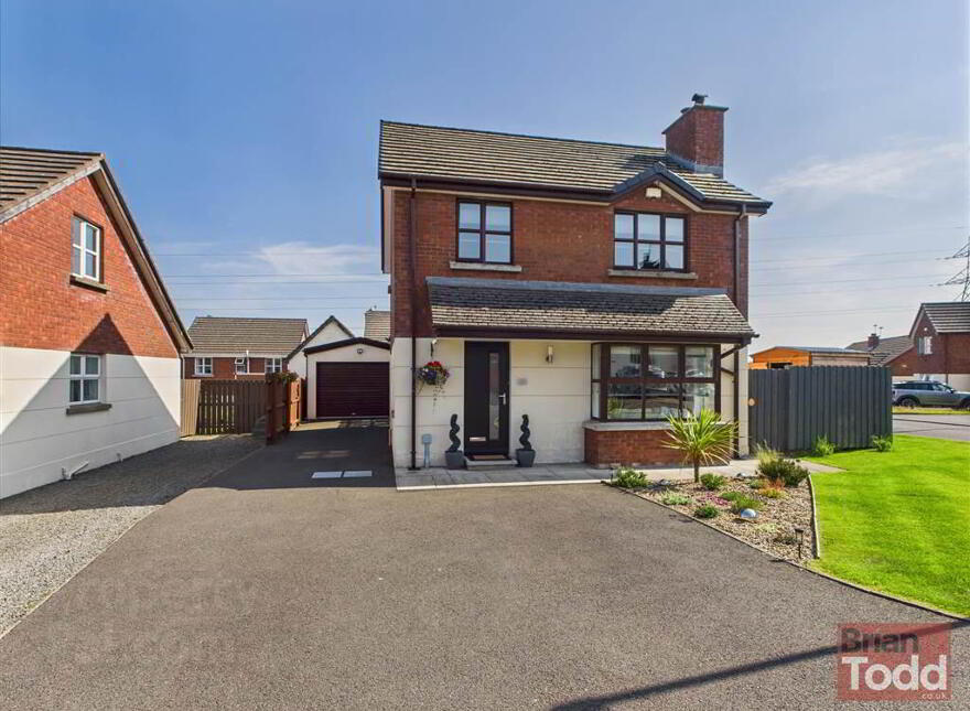 Porter Crescent, Larne, BT40 2TZ photo