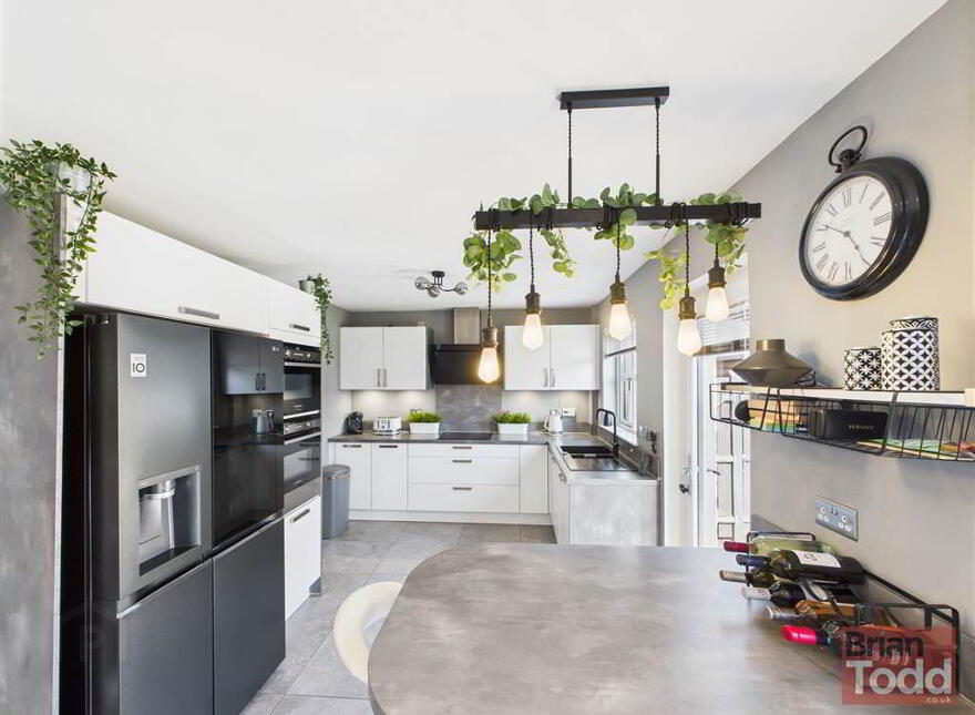 Porter Crescent, Larne, BT40 2TZ