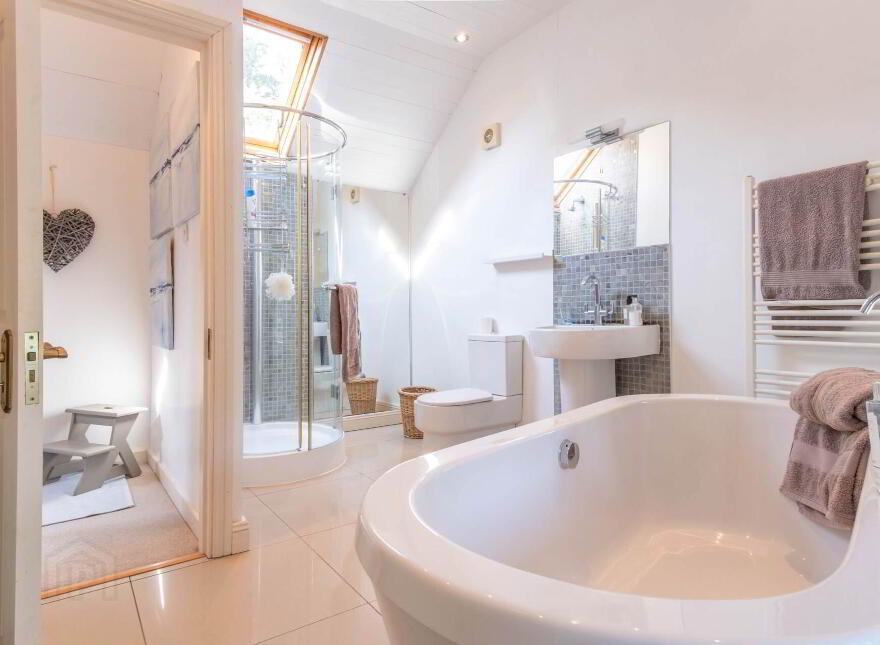 Westerly Lodge, Cappanaparka, Adrigole, P75R528