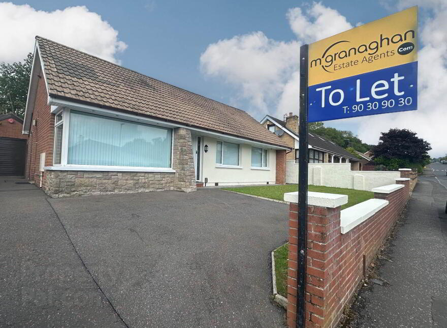6 Glengoland Avenue, Belfast, BT17 0HY photo