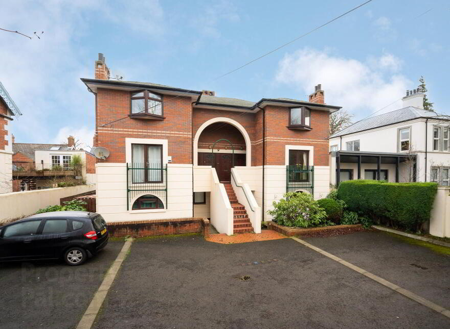 Apt 6, 82a South Parade, Belfast, BT7 2GQ photo