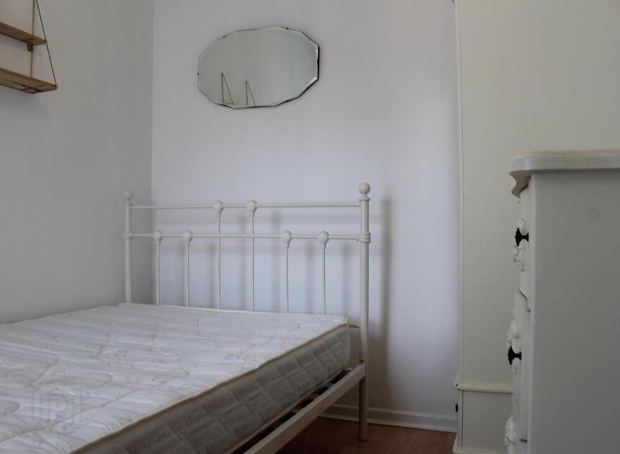 50 Raby Street, Belfast, BT7 2GY
