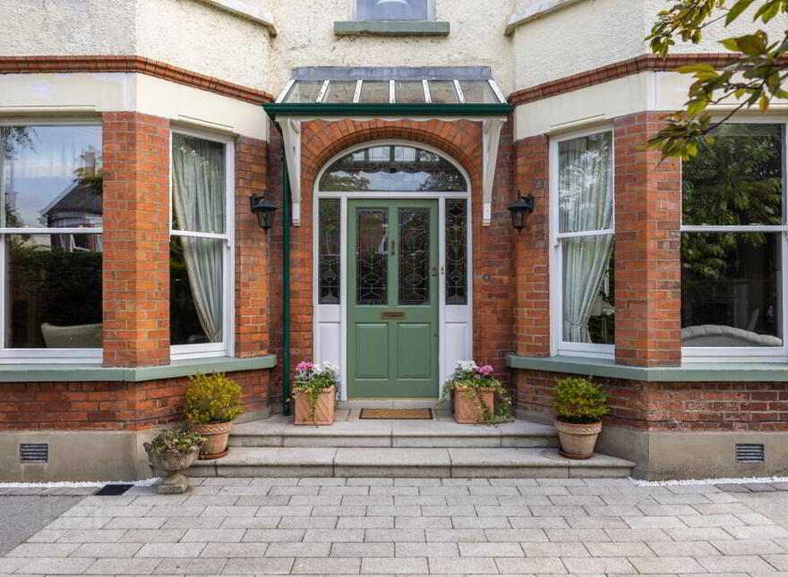 14 Cranmore Gardens, Belfast, BT9 6JL