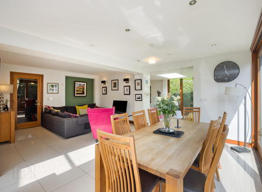 14 Cranmore Gardens, Belfast, BT9 6JL
