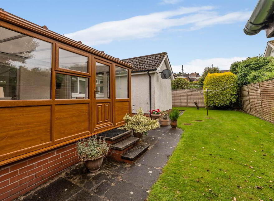 47 Croft Road, Holywood, BT18 0PR